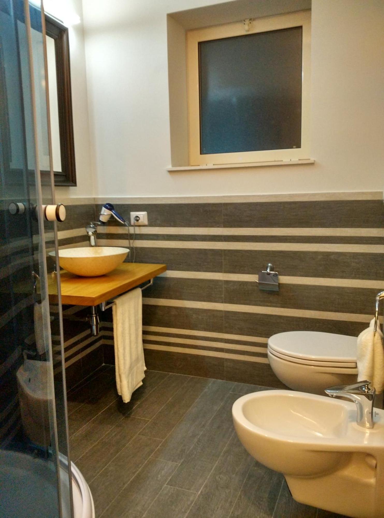 Mina Accomodation Tropea Chambre photo